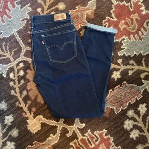 Levi’s 710 Super Skinny Jeans